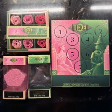 Wicked Bath Fizzies Rose Scented Tulip Bath Petals Glinda Elphaba - 4 Items