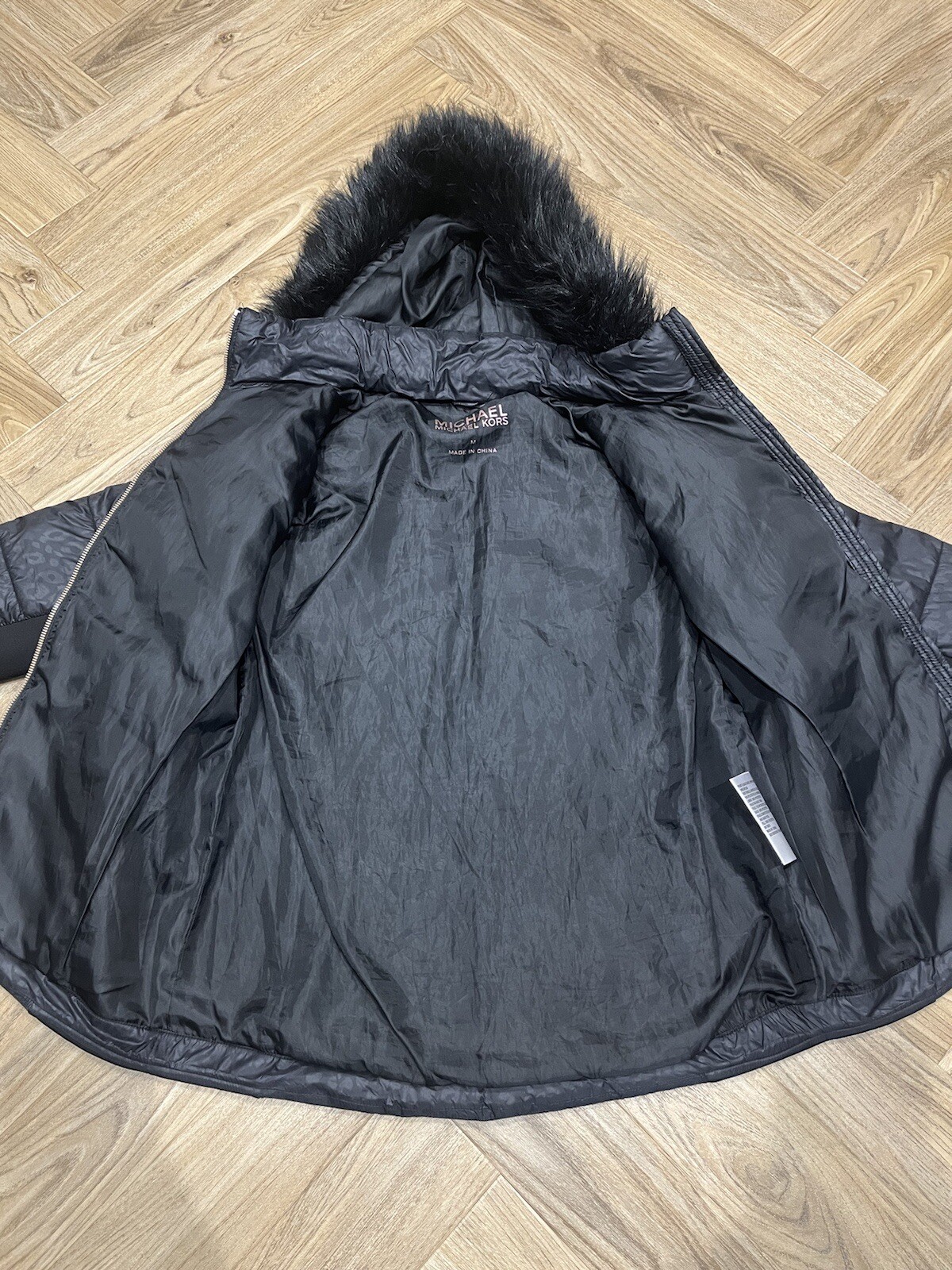 Michael Kors Removable Fur Hood Rose Gold Zip Black Padded Coat Women’s M thumbnail 8