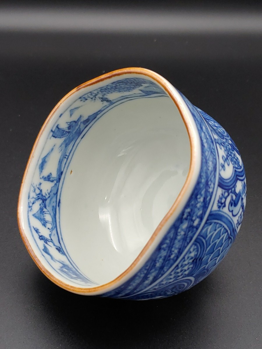 二代真清水藏六青花瓷山水纹花口茶碗Antique Japanese Blue And White