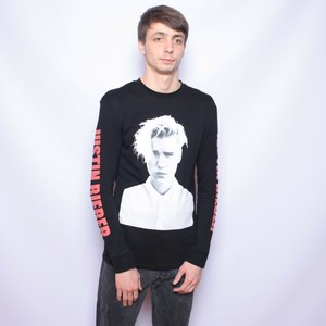 divided long t shirt