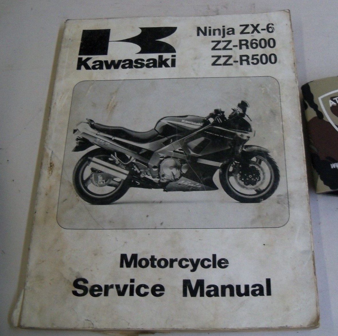 1990 KAWASAKI NINJA ZX-6 / ZZ-R600 / ZZ-R500 MOTORCYCLE SERVICE
