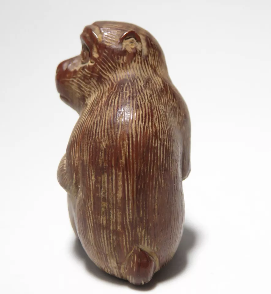 Antiguo mono de madera Netsuke firmado Foto 4 de 4