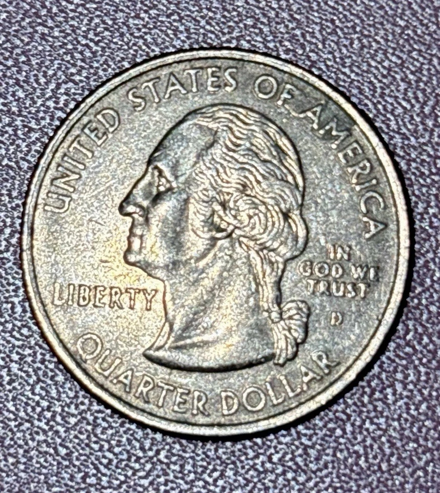 Alaska State Quarter 2008D RARE ERROR 5 Claws! - Image 4 of 4