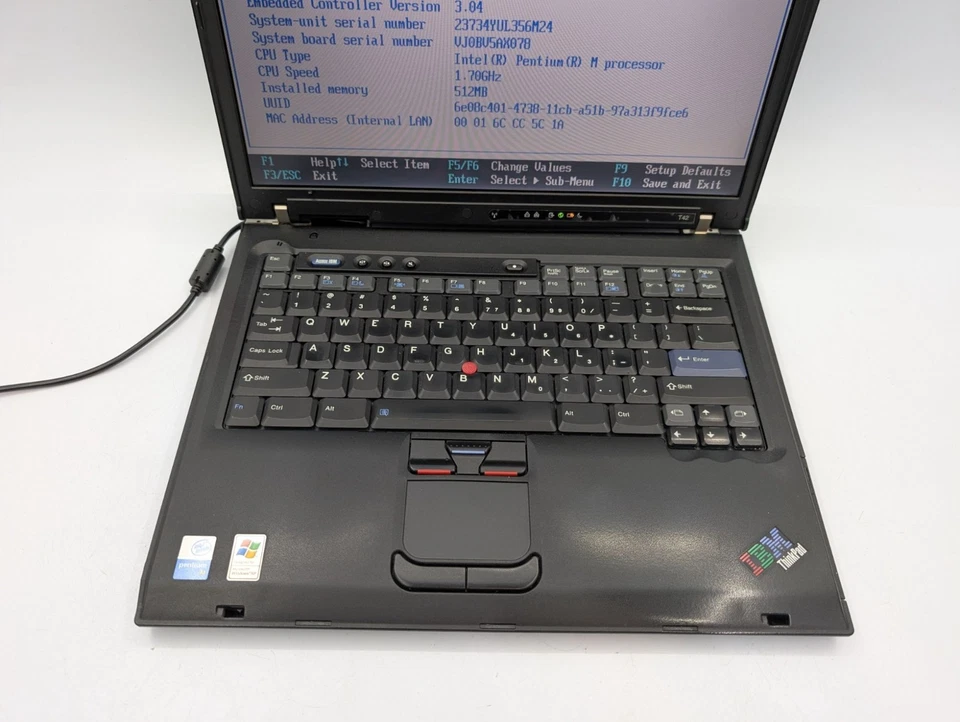 Portátil IBM ThinkPad T42 Intel Pentium M 1,70 GHz procesador 15" 512 MB de RAM negro Foto 3 de 4