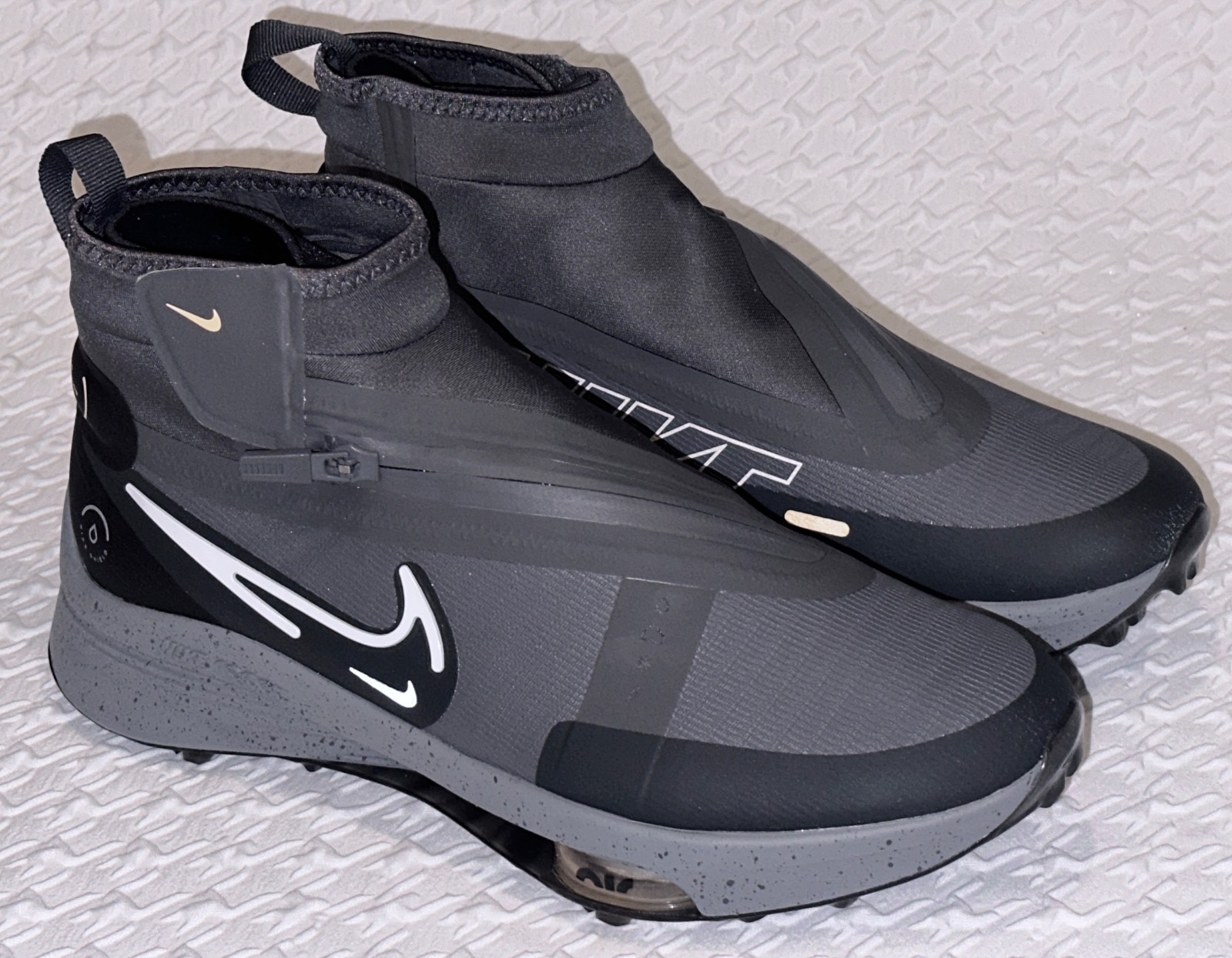 Cleats Mens 7 9 10