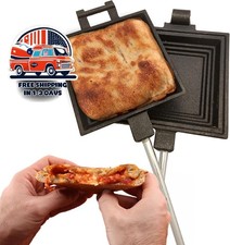 Sandwichera con asas extraíbles y resistentes al calor para cocinar a la lumbre.