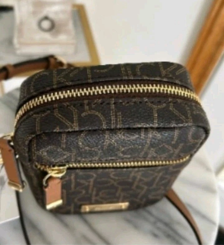 Calvin Klein Mini Crossbody - Image 3 of 4