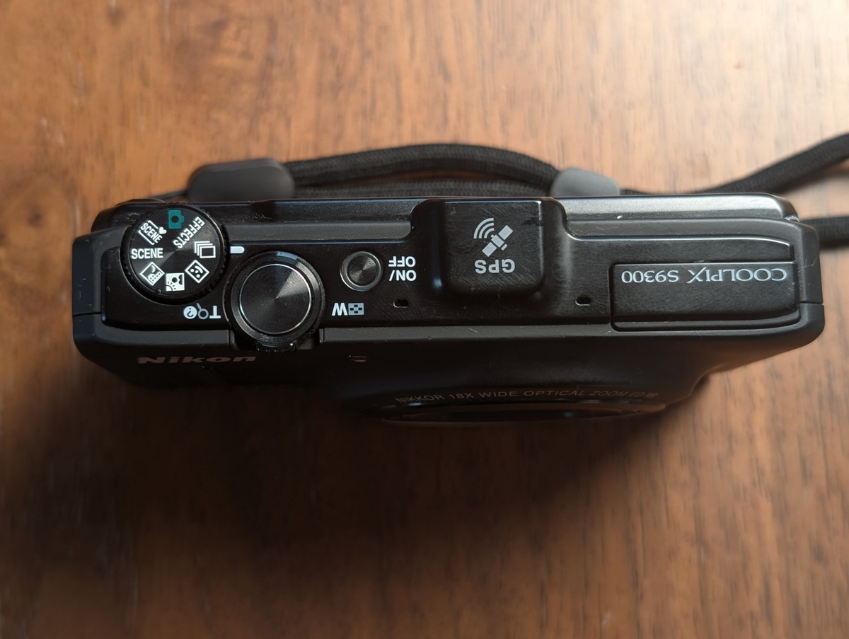 Excellent Nikon COOLPIX S9300 16.0MP Digital Camera 18x Zoom Japan