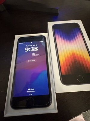 Apple iPhone SE (3rd Generation) 64GB, Blue, Unlocked