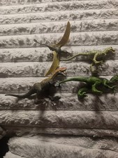 Jurassic park World Lot Of 4 Dinosaurs Raptor Plus More .