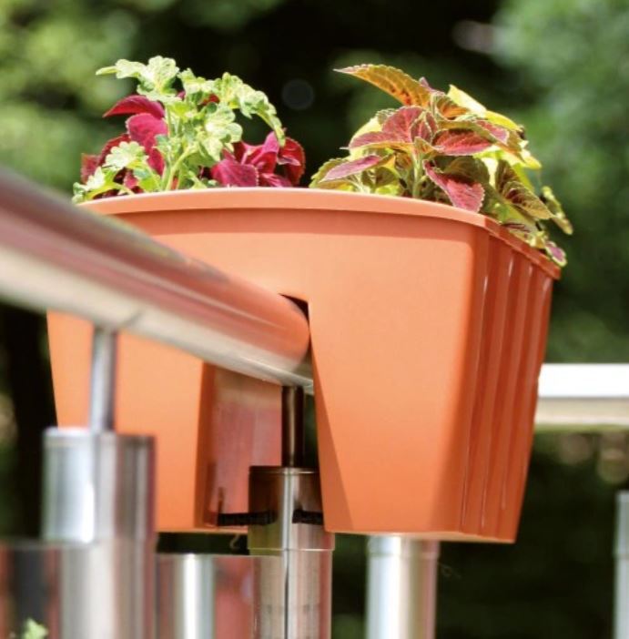 Fence Bridge Planter