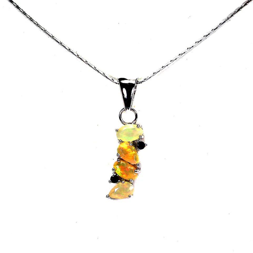 925 Argento Sterling Collana Ovale Opale di Fuoco 5x3mm Nero Spinello Gemma - Immagine 2 di 4