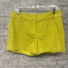 Ann Taylor LOFT The Riviera Short Yellow Eyelet Women s Size 6