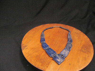 Blue v-neck shaped stone necklace
