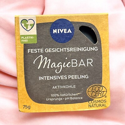 Nivea MagicBar Feste Gesichtsreinigung Intensives Peeling Aktivkohle 75g.