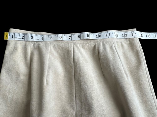 VINTAGE WOMEN'S TAN FAUX SUEDE ULTRASUEDE SKIRT SUIT - ROTH LE COVER - SIZE 12 - Picture 7 of 8
