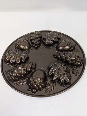 Nordic Ware Woodland Cakelet Pan Fall Harvest Heavy Cast Aluminum New