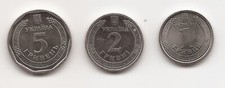 M&Uuml;NZS&Auml;TZE der Welt: UKRAINE: 1; 2; 5 Hryven in gutem Zustand!