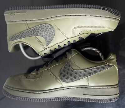 nike army green trainers