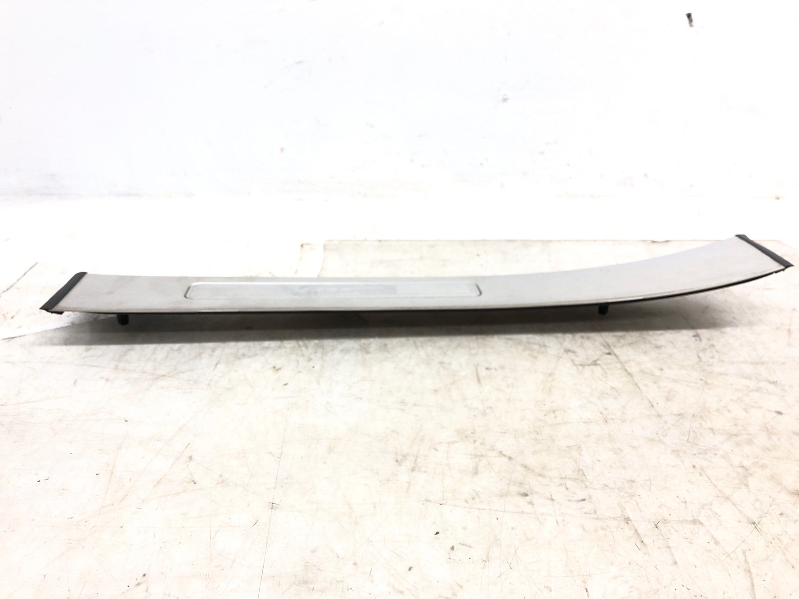 2006-2012 BENTLEY CONTINENTAL RIGHT REAR SILL SCUFF W/'SPEED' PANEL 3W5853540E