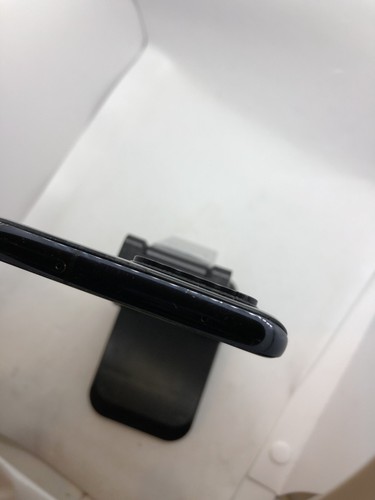 Samsung Galaxy S20 Ultra 5G (Dual SIM) – 128GB – Cosmic Black (Unlocked) B4-1 - Picture 3 of 7