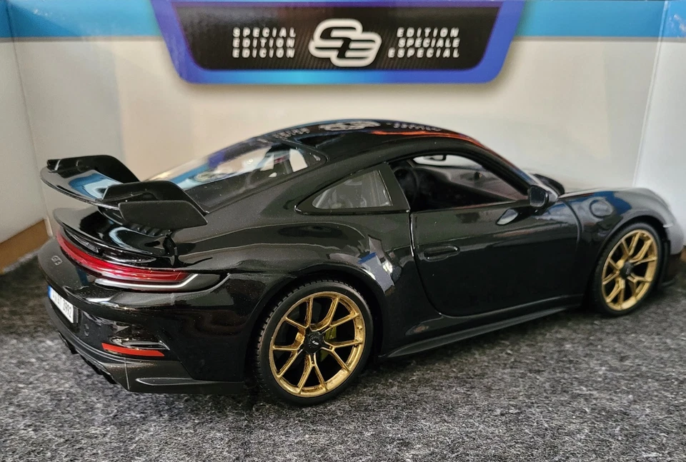2022 Porsche 911 GT3 Black Metallic Special Edition Paint Gold Wheels 1/18 1:18 - Image 3 of 4