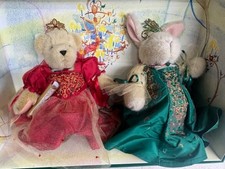 Muffy Vanderbear and Hoppy VanderHare The Yule Jewel Ball Set in Box
