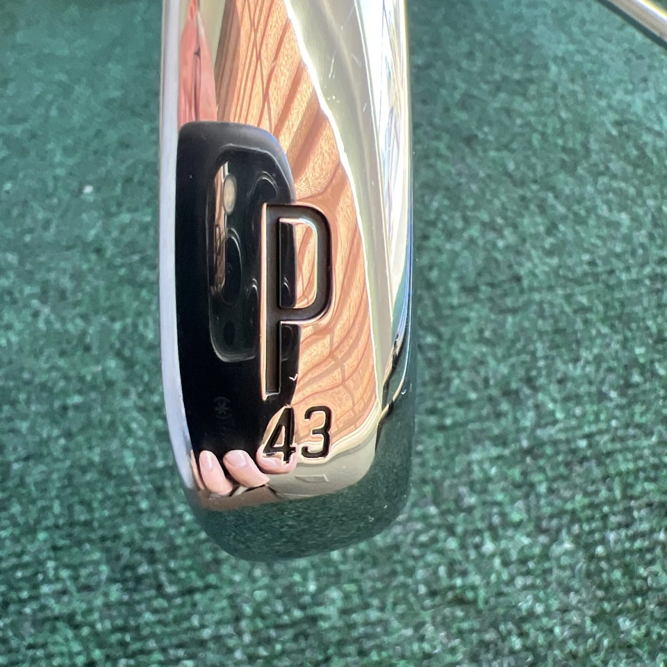 Titleist Golf Club T200  43° Pitching Wedge N.S.Pro 880 AMC S-Shaft - Image 4 of 4