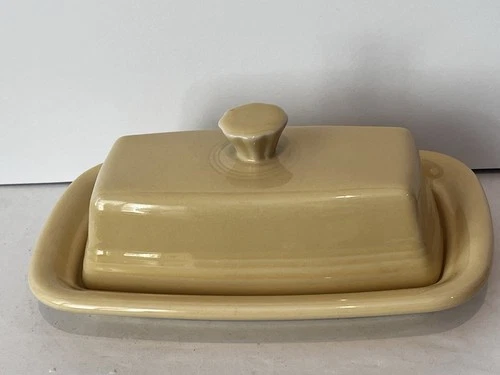 Fiestaware IVORY Fiesta Covered Butter Dish 7 1/2” X 4.75” (Read)