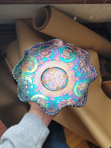 Very Pretty Fenton Carnival Glass Blue Dragon & Lotus Pattern Ruffled Bowl