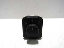 SKODA KAMIQ 2019-23 ELECTRIC DOOR WING MIRROR ADJUSTER SWITCH 654959566    R2940