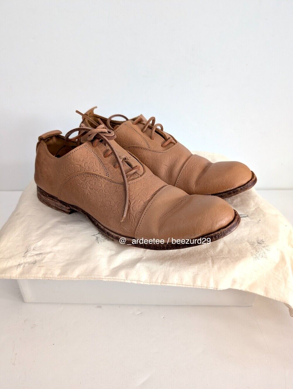 NWT* PAUL HARNDEN SHOEMAKERS GOLD 2 LEATHER LACED OXFORDS NWT* PAUL HARNDEN SHOEMAKERS GOLD 2 LEATHER LACED OXFORDS