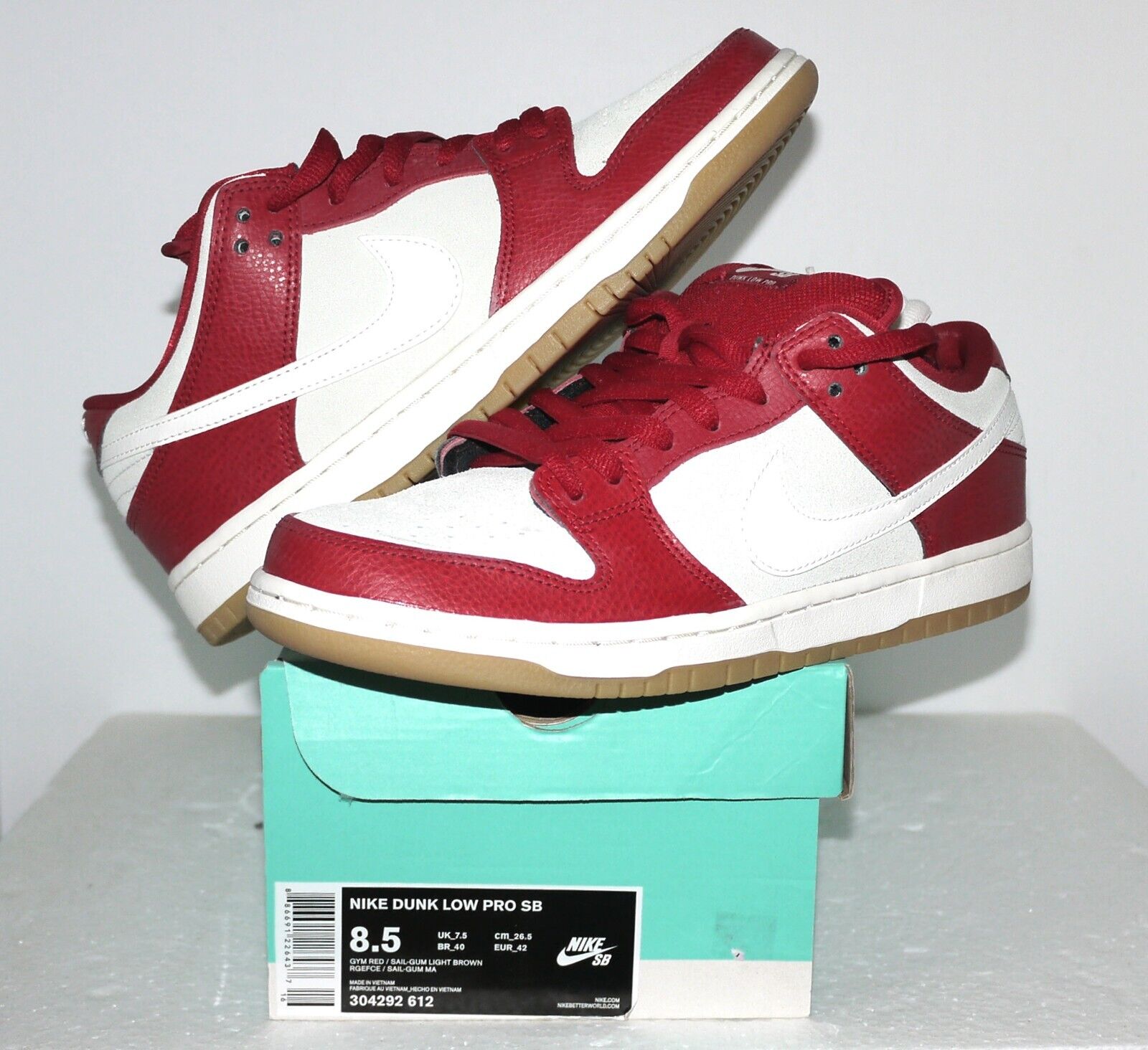 NIKE SB DUNK LOW PRO (RED) (304292-612) VALENTINE DAY SHOES (Men 8.5) NEW  in BOX