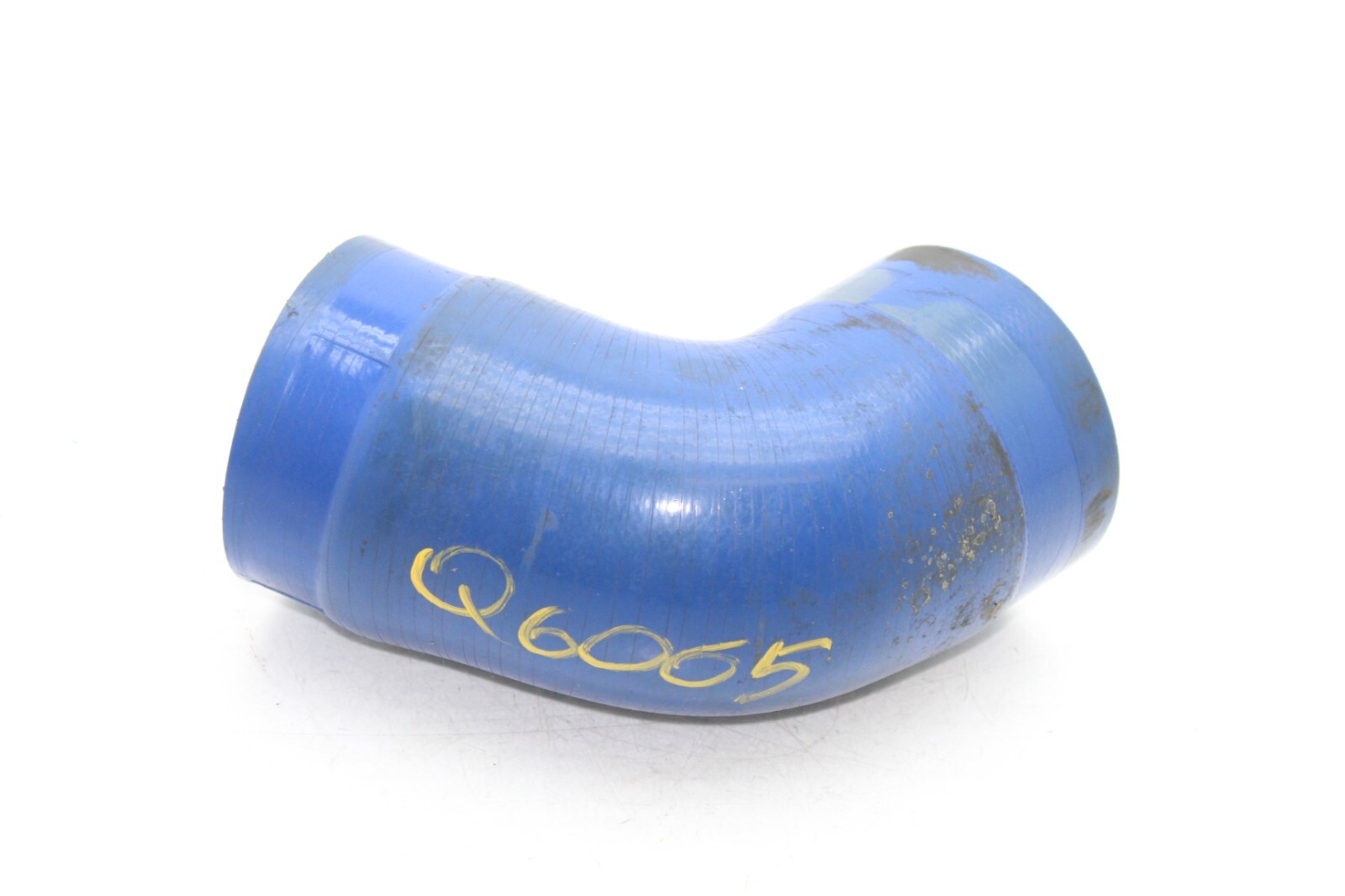 2001-2004.5 Chevy Silverado 2500HD 6.6L LB7 Turbo Intercooler Pipe Hose Q6065