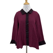 Habitat Top Womens S Small Berry Black Windowpane Toggle Buttons Pleat Back