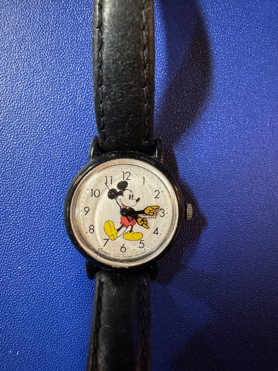 Lorus Disney Mickey Mouse V821-0140 Black Tone Quartz Analog Watch