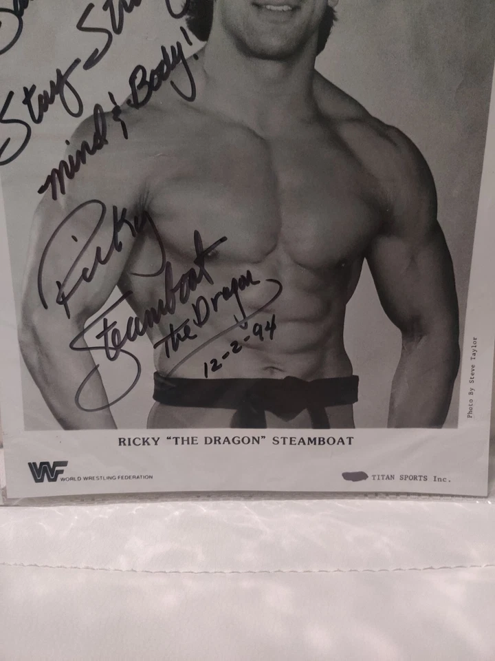 WWE Ricky "THE DRAGON" Steamboat Firmado 8x10 Autógrafo a Mano Auténtico WCW Foto 3 de 4