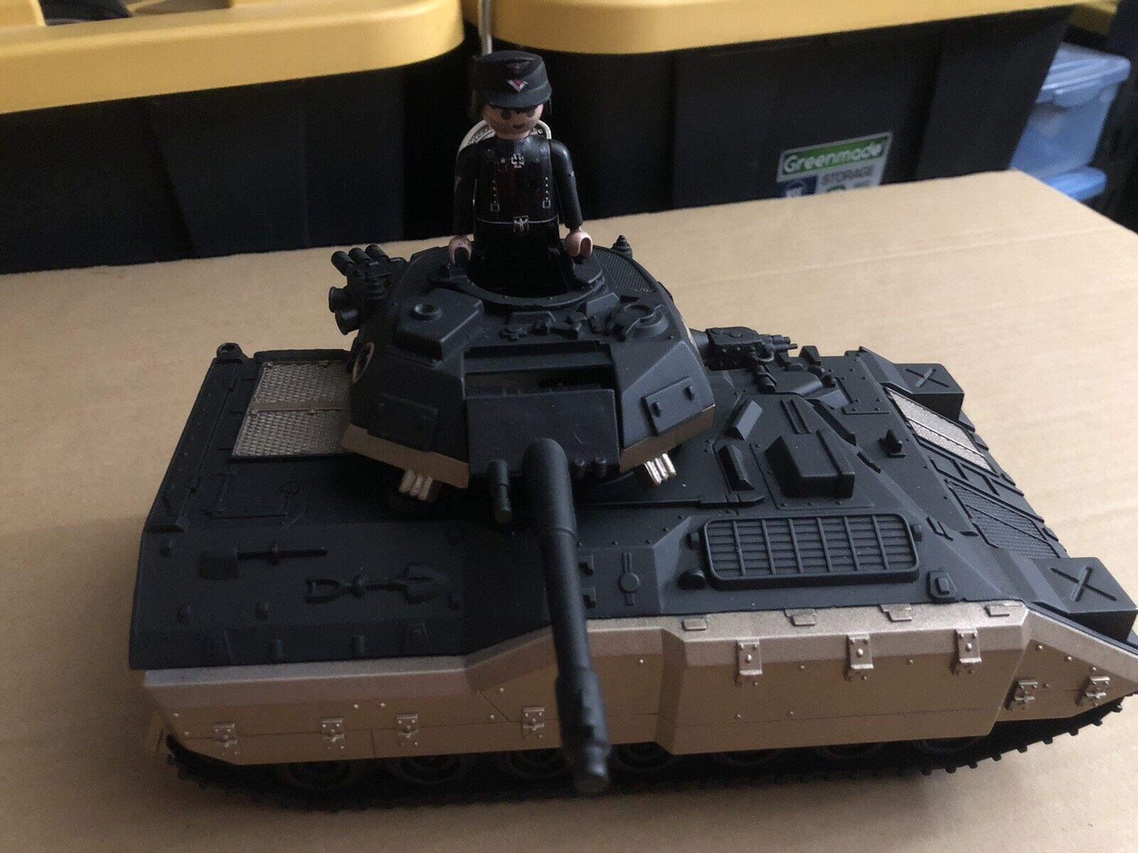 Picture 4 of 10