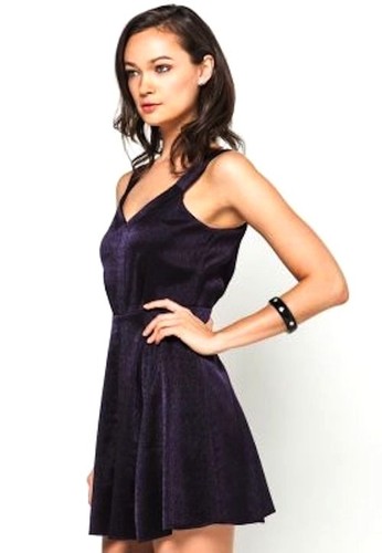 NWT BCBGeneration Dark Violet Purple Shimmer Seamed Skirt Dress 10 $165 - Picture 4 of 4