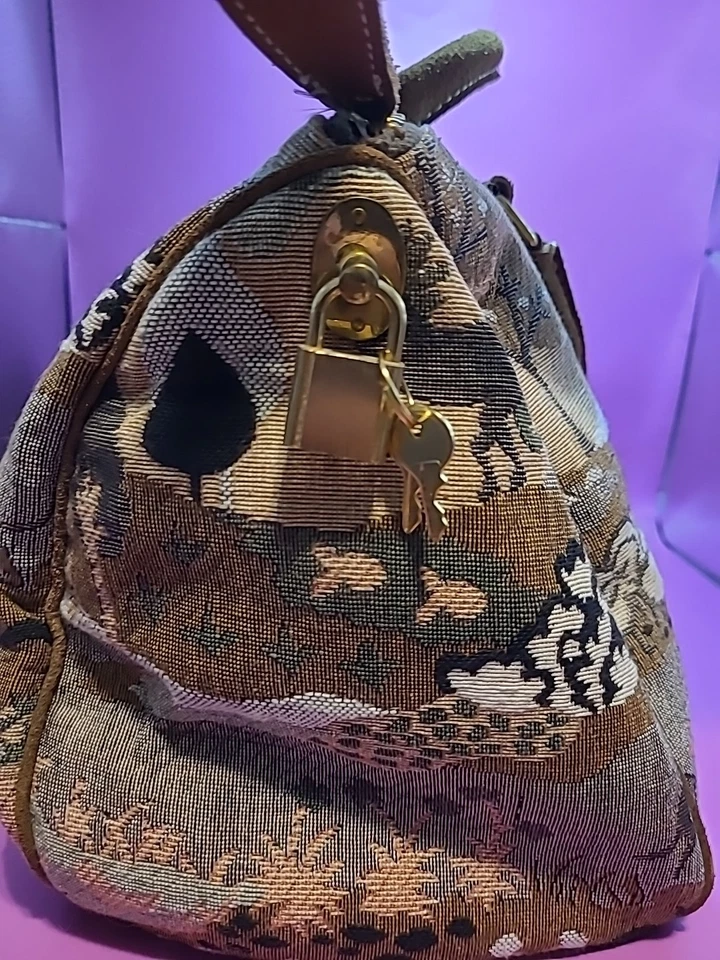 VTG  French Luggage Countryside & Unicorn Suede Tapestry Briefcase Carry On Bag - Image 4 of 4