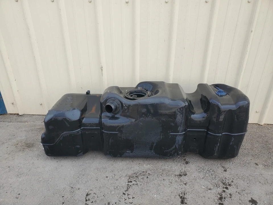 1999-2003 Chevy Silverado/GMC Sierra 1500 Short Bed Fuel Tank 15772873 26Gal OEM Foto 2 de 4