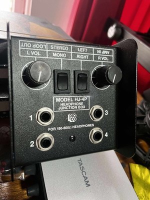 Pro Co Sound HJ-4P 4-Channel Headphone Junction Box Professional Recording Live