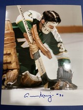 North STARS Cesare MANIAGO #30 TRAPS The PUCK Custom SIGNED 8X10 Mask