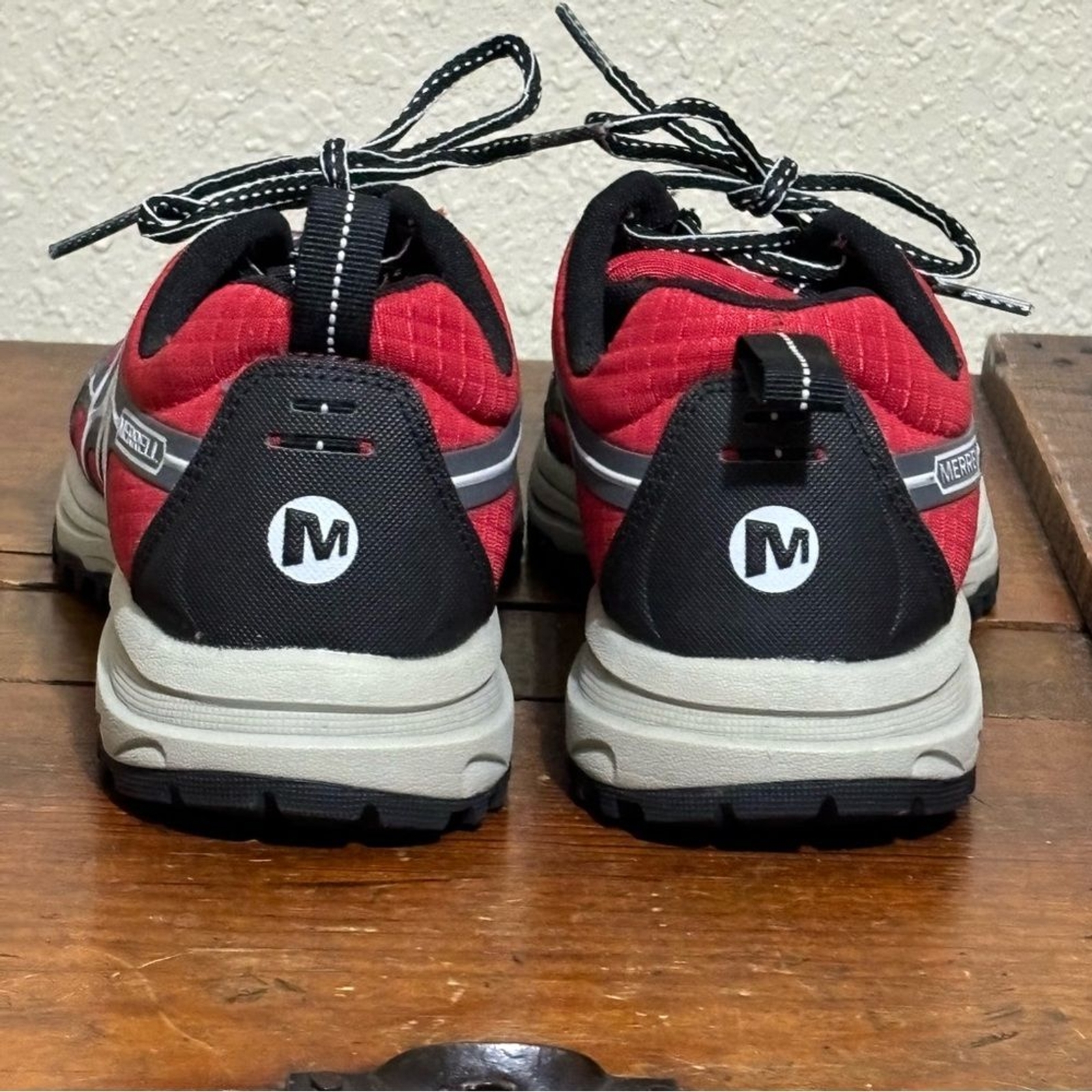 Merrell Versatile Performance Runner Black/Pompei… - image 8