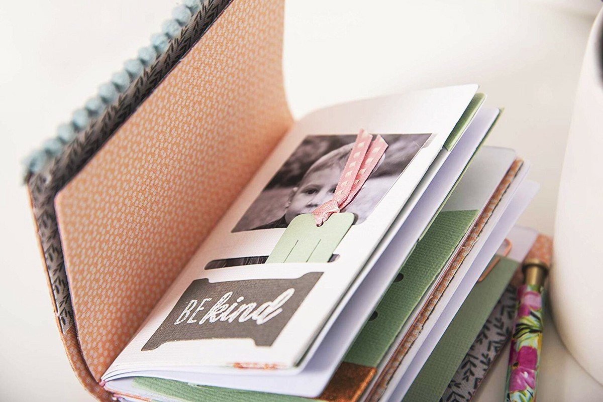 アルバム・スクラップ Sizzix Bigz Pocket Notebook die 663638 Sizzix Bigz XL Pocket Notebook die #663638 Retail $79.99 by Eileen