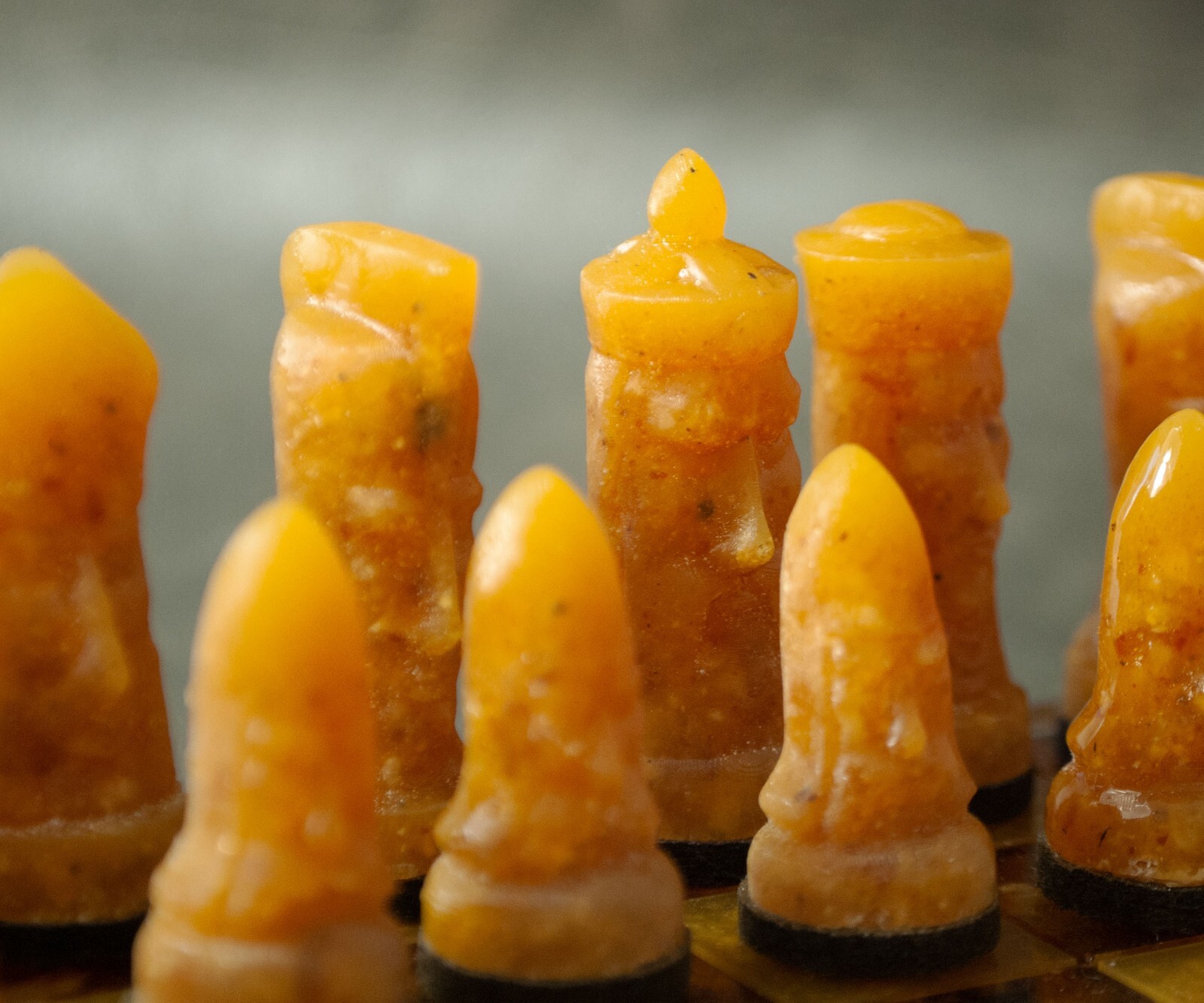 Gothic Chess set  - Baltic Amber 455 gr - Wholesale