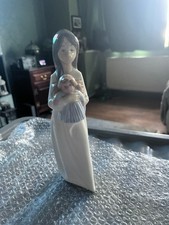 Nao by Lladro porcelain figurine "Sweet Dreams With Dolly" or "Girl with Doll