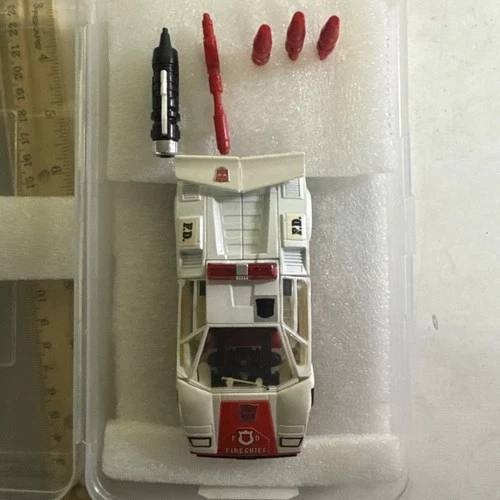 Transformers G1 1985 RED ALERT figure hasbro takara japan