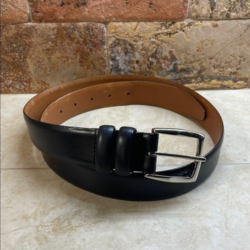 Cinturón de vestir Johnston & Murphy para hombre tono plateado hebilla hecho en EE. UU. negro talla 38 - Imagen 2 de 14