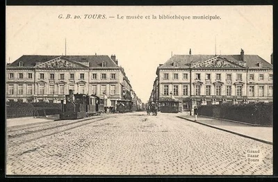 CPA Tours, Le musée et la bibliotheque municipale - Photo 1/2